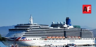 Crucero Arcadia arriba a Manzanillo con más de mil 700 pasajeros