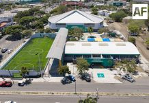 Gobernadora Indira Vizcaíno y Rector de la UdeC entregan la rehabilitación del Complejo Deportivo Universitario de Tecomán