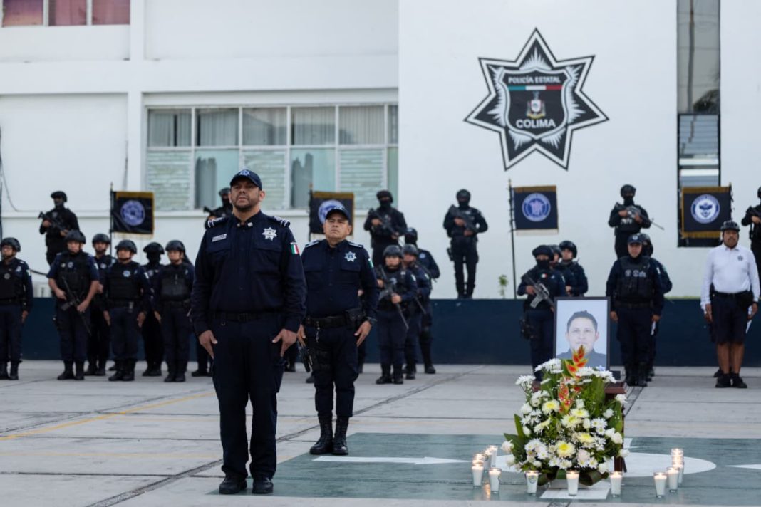 homenaje a policia daniel asesinado en coquimatlan_1