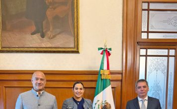 Gobernadora gestiona inversión y anuncia obras viales clave para 2026 en Colima