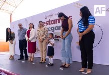 Gobernadora de Colima inicia entrega de Mi ColiBeca para Empezar a estudiantes de preescolar en Cuauhtémoc