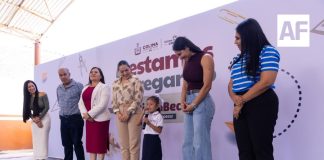 Gobernadora de Colima inicia entrega de Mi ColiBeca para Empezar a estudiantes de preescolar en Cuauhtémoc