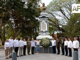 Gobernadora Indira Vizcaíno preside el 220 aniversario del natalicio de Benito Juárez