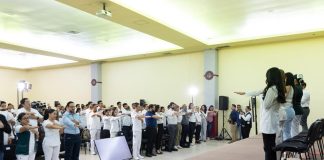 Indira Vizcaíno y Alejandro Svarch encabezan incorporación de 138 nuevos especialistas y enfermeras al IMSS Bienestar Colima