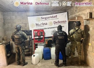 Autoridades federales detienen a cuatro personas y aseguran laboratorio clandestino en Sinaloa