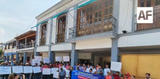 Alcalde de Minatitlán despidió a once sindicalizados para basificar a 20 familiares