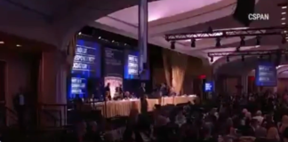 Evacúan a Donald Trump tras detonaciones durante Cena de Corresponsales en Washington