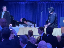 Sacan a Donald Trump tras presuntas detonaciones cerca de Cena de Corresponsales en Washington