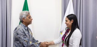 Gobernadora Indira Vizcaíno recibe a Embajador de Singapur en México para fortalecer la relación de Colima con ese país