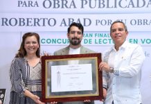 Otorgan UdeC y el INBAL otorgan el Premio Narrativa Colima 2025 a Roberto Abad, por su obra Umbral