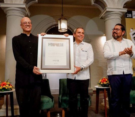 Gabriel de la Mora, destacado artista visual, nuevo Maestro Universitario Distinguido de la Universidad de Colima