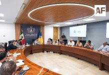 Gobernador de Jalisco garantiza recursos para sobrevivientes de explosiones de 1992 en Guadalajara