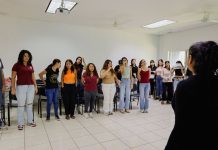 Participan estudiantes de Turismo en jornada de arte popular y entrenamiento actoral