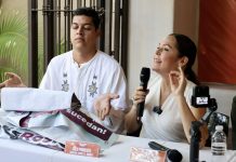 Detienen y luego liberan a Martha Zepeda y Eduardo Pimienta durante protesta en Salagua, Manzanillo
