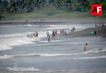 Muere turista jalisciense por inmersión en playa Boca de Pascuales, Tecomán