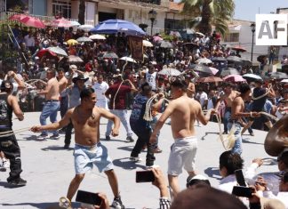 Tradicional ‘Cuereada’ se llevó a cabo en San Martín de Las Flores en Tlaquepaque, Jalisco