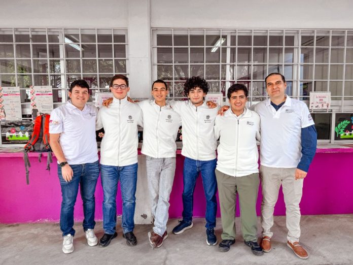 Universitarios compiten en la XXXV Olimpiada Nacional de Química 2026_Atilano, derecha (1)