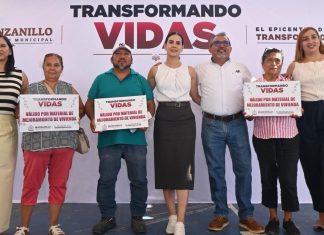 Rosi Bayardo entrega apoyos para mejoramiento de viviendas