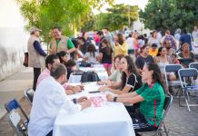 Tey Gutiérrez atiende a 100 personas en audiencia pública de colonia El Haya