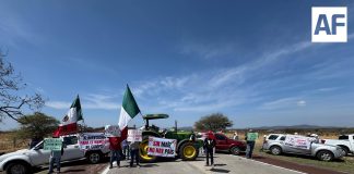 Transportistas de ANTAC y campesinos inician bloqueos en varias vialidades del país