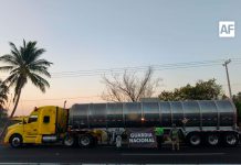 Militares y GN aseguran casi 45 mil litros de gasolina presuntamente ilícita; hay un detenido