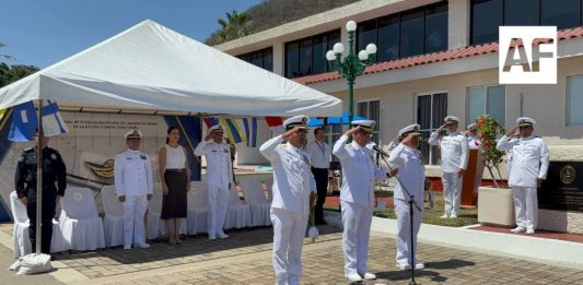 Secretaría de Marina realiza cambio de mando en la XIV Zona Naval