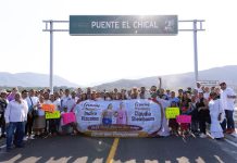 Gobernadora Indira Vizcaíno entregó y recorrió nuevo puente vehicular El Chical en Coquimatlán