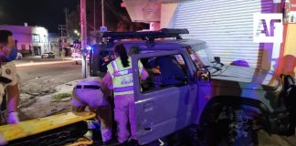 UEPC Colima y CRUM atienden accidente vehicular con personas lesionadas en Colima