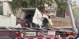 Choque de cargueros en acceso norte al puerto de Manzanillo deja daños materiales