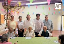 IEEA Colima garantiza derecho a la educación de personas adultas mayores; firma convenio con ‘La Armonía’ y formarán círculo de estudio