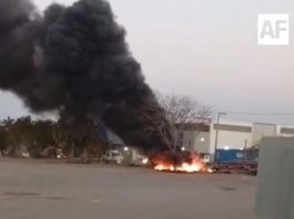 Incendio en bodega industrial de Barrio I, Manzanillo, deja cuantiosos daños materiales