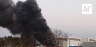 Incendio en bodega industrial de Barrio I, Manzanillo, deja cuantiosos daños materiales