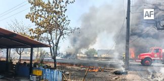 Incendio de pipa con diésel provoca cierre total en la autopista Colima–Manzanillo