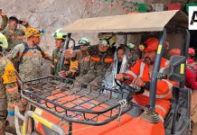 Rescatan a minero tras 14 días atrapado en mina de Sinaloa; es el segundo con vida, uno fue hallado muerto y buscan al último