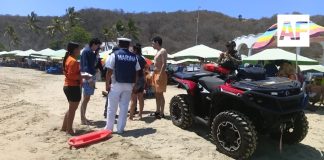 Rescata Protección Civil Manzanillo y Marina a cuatro menores en playa Miramar