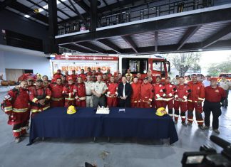 Regresa equipo USAR Jalisco tras participar en rescate en mina de Sinaloa