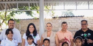 Voluntariado, egresados y Bachillerato 34 llevan juguetes a 360 niñas y niños de albergues cañeros
