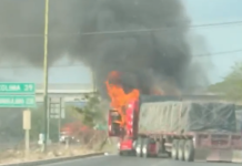 Cierran circulación en autopista Manzanillo-Colima por incendio de tráiler en Tecomán