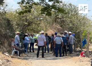 Ejidatarios de Buenavista se manifiestan por afectaciones del macrolibramiento; piden intervención de Seidum
