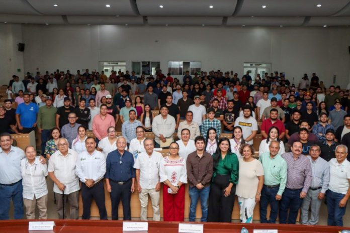 Facultad de Ciencias Biológicas y Agropecuarias celebra 50 años_c