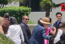 “¡Que entregue el celular!”: Leonel Godoy declara ante la Fiscalía de Michoacán entre consignas contra Grecia Quiroz