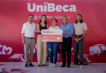 Reciben estudiantes de educación superior apoyo de UniBecas, en Manzanillo