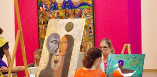 Entre pinceles y comunidad, jubilados de la UdeC encuentran un espacio de bienestar en el MUAP
