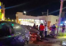 Dos lesionados tras choque entre vehículos particulares sobre el Boulevard de Manzanillo