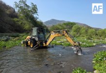 Conagua concluye labores de limpieza en el caudal de Jala