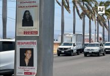 Carteles que buscan respuestas