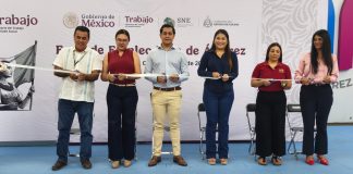 Más de 200 personas aprovecharon la Feria de Empleo en Villa de Álvarez; ofertaron 310 vacantes con sueldos de entre 9 mil y 25 mil pesos mensuales