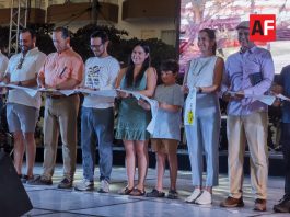 Inauguran Indira Vizcaíno y Rosi Bayardo el Festival Costero 2026 en Manzanillo