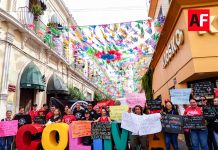 Magisterio de Colima exige jubilación digna, mejores servicios de salud, condiciones laborales justas y seguridad en traslados