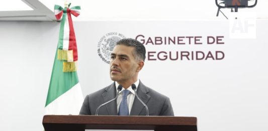 Detienen a alcaldes, funcionarios y empresarios en Morelos por presuntos vínculos con delincuencia organizada